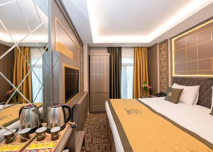 Nobel Old Town - Special Category Hotel 3*