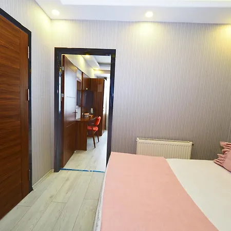 Nobel Old Town - Special Category Hotel 3*