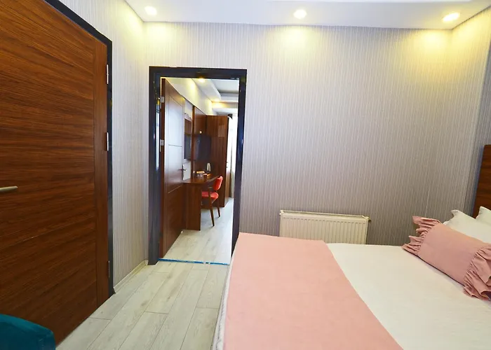 Nobel Old Town - Special Category 호텔 3*